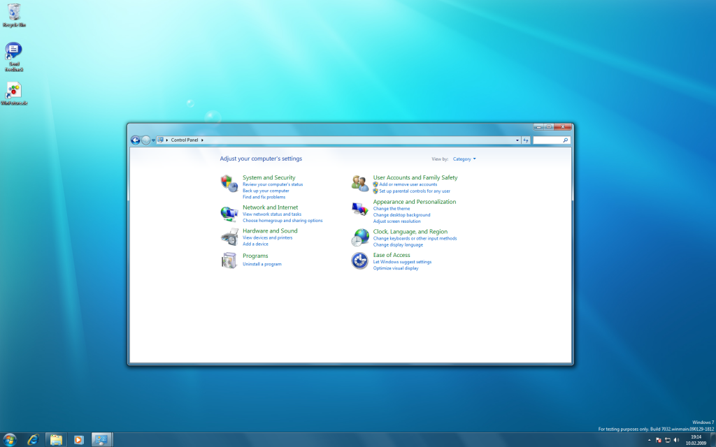 15 Windows 7 Build 7032 Screenshots