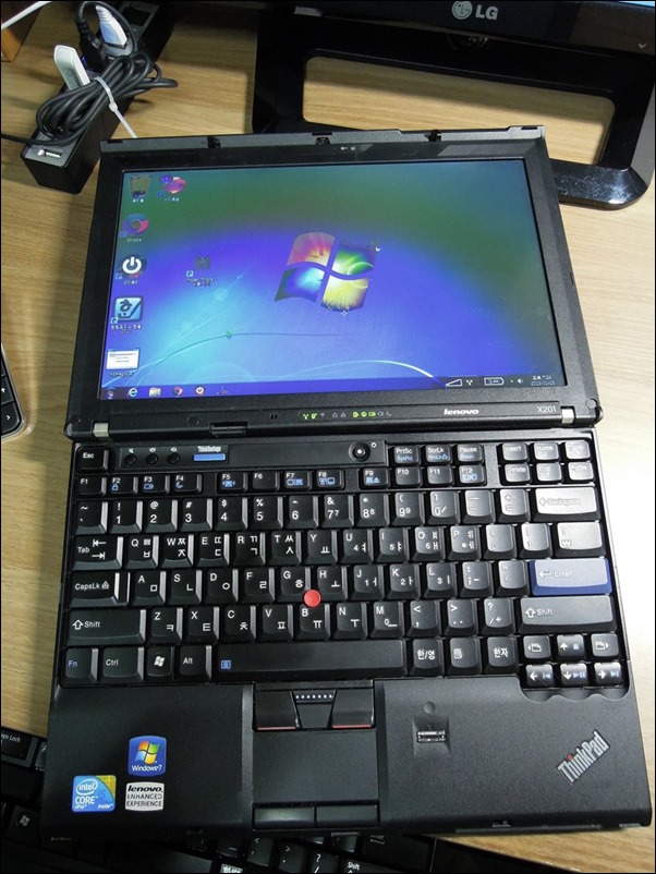 ThinkPad x201 노트북(윈도우 7, 터치 미지원)